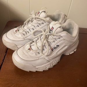 Chunky Fila 90’s disruptor white sneakers shoes